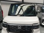 Honda N-Box Custom 2024