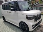 Honda N-Box Custom 2024