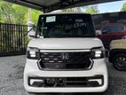 Honda N-Box Custom 2024
