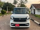Honda N-Box Custom 2025