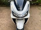 Honda PCX 125 125cc 2025