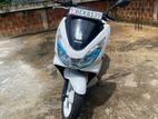 Honda PCX 125 2017