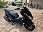 Honda PCX 125 2024