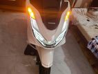 Honda PCX 125 2024