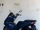 Honda PCX 125 2025