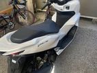Honda PCX 125 2025