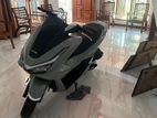 Honda PCX 125 2025