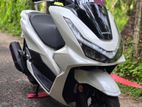 Honda PCX 125 2025