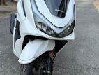 Honda PCX 125 2025
