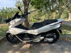 Honda PCX 125 2017
