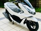 Honda PCX 125 2024