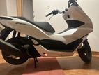 Honda PCX 2024