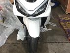 Honda PCX160 2025