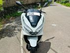 Honda PCX 150 2021