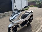 Honda PCX 160 2024