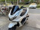 Honda PCX 2024