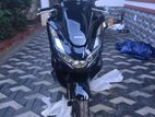 Honda PCX 2024