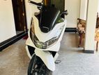 Honda PCX 2024