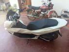 Honda PCX160 2025
