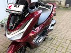 Honda PCX160 2025