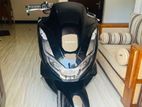 Honda PCX 2024