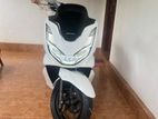 Honda PCX 160cc 2024