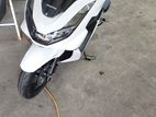 Honda PCX 160cc 2024