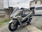 Honda PCX 2025