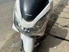 Honda PCX 2017