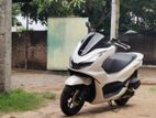 Honda PCX 2023