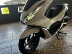 Honda PCX 2023