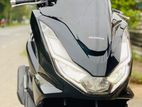 Honda PCX 2023