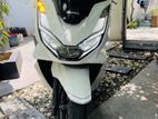 Honda PCX 2023