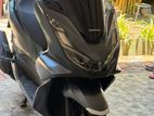 Honda PCX 2023