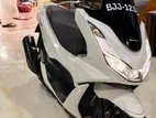 Honda PCX 2023