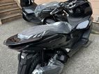 Honda PCX 2024