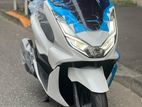 Honda PCX 2024