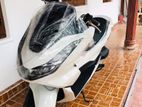 Honda PCX 2024