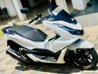 Honda PCX 2024