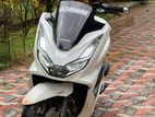 Honda PCX 2024