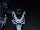 Honda PCX 2025