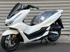 Honda PCX 2025
