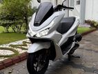 Honda PCX 2025
