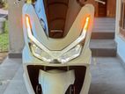 Honda PCX 2025