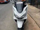 Honda PCX 2025