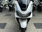 Honda PCX 2025