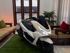 Honda PCX 2025