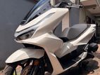Honda PCX 2025