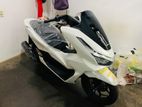 Honda PCX 2025