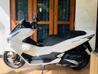 Honda PCX 2025